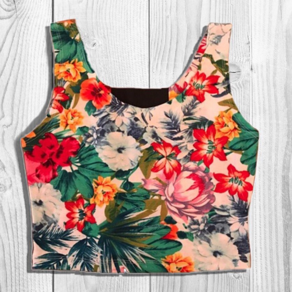 Beach floral print crop top with open back detail